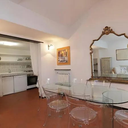 Baia Del Silenzio Terrazza Vista Mare شقة